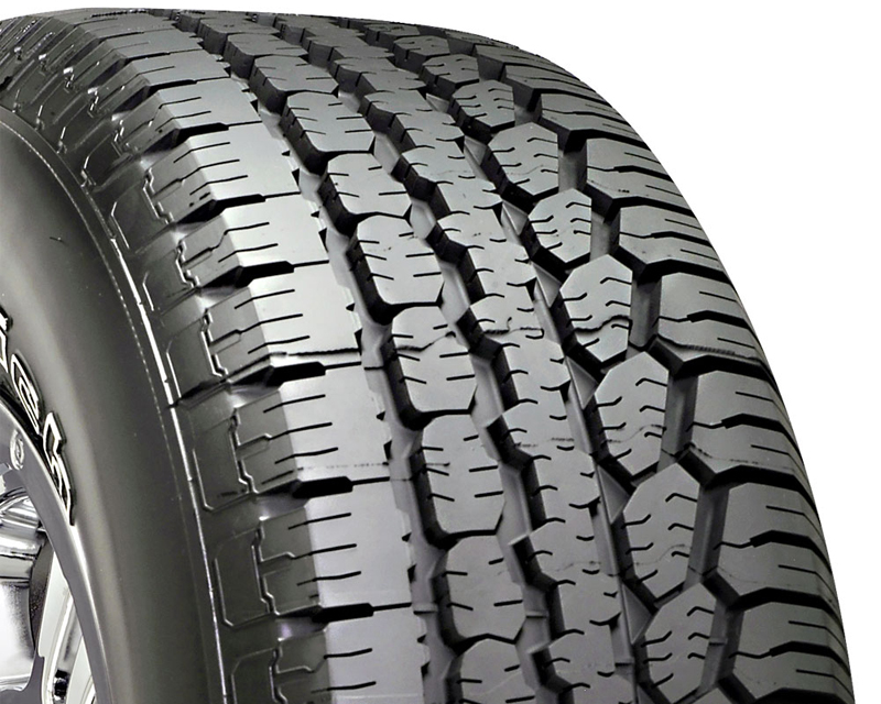 BFGoodrich Long Trail T/A Tires 265/60/18 109T BSW