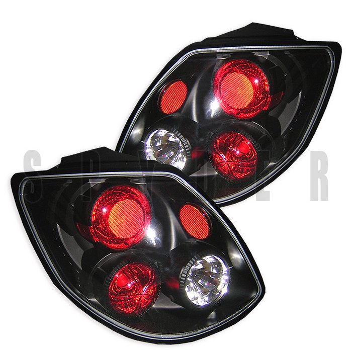 Spyder Altezza Black Tail Lights Toyota Matrix 02-05