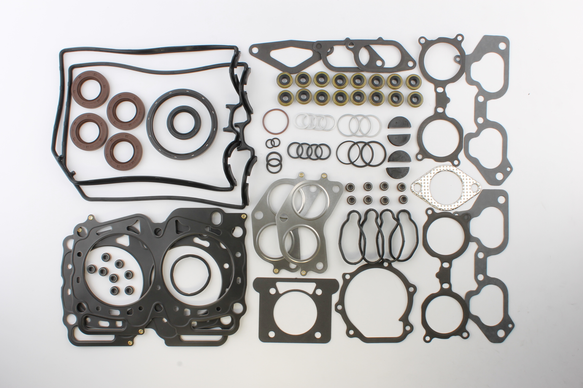 Cometic Automotive Subaru EJ205 Heads/EJ257 Block Hybrid Engine Gasket Set